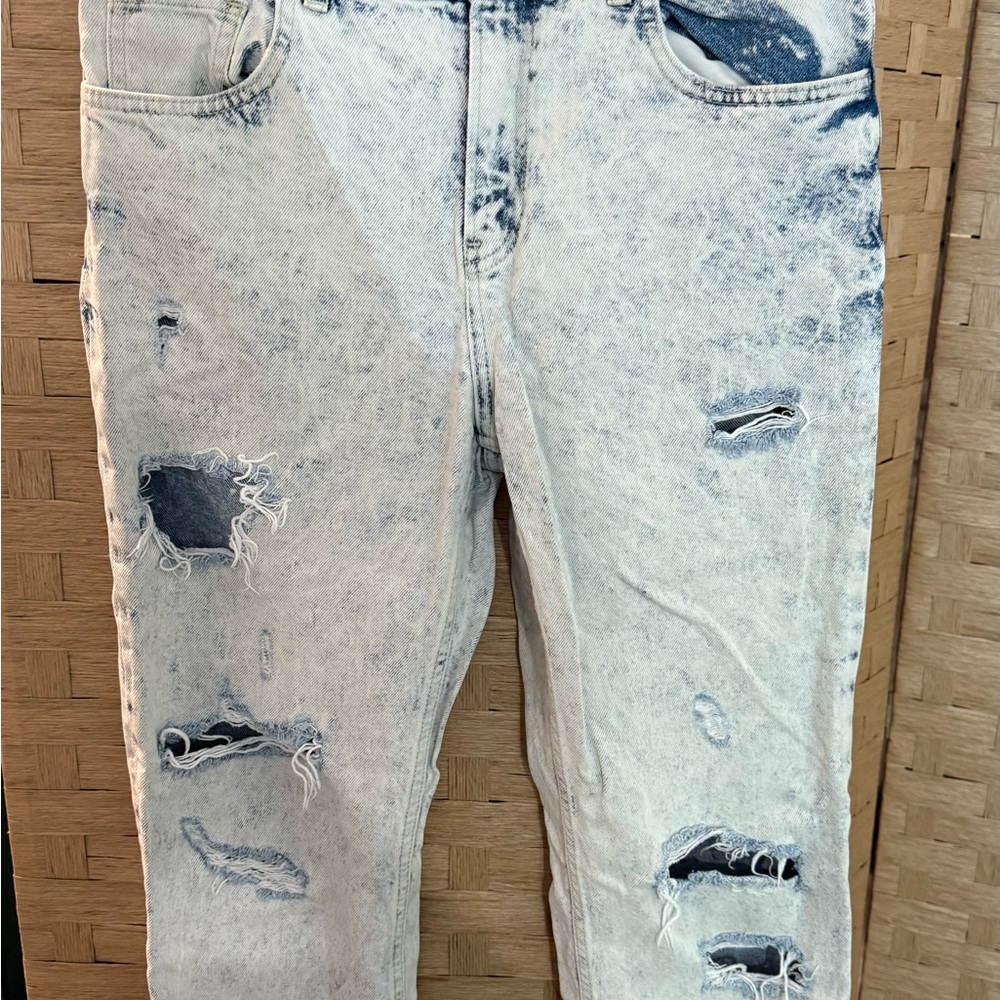Distressed Light Zara Women’s Jeans